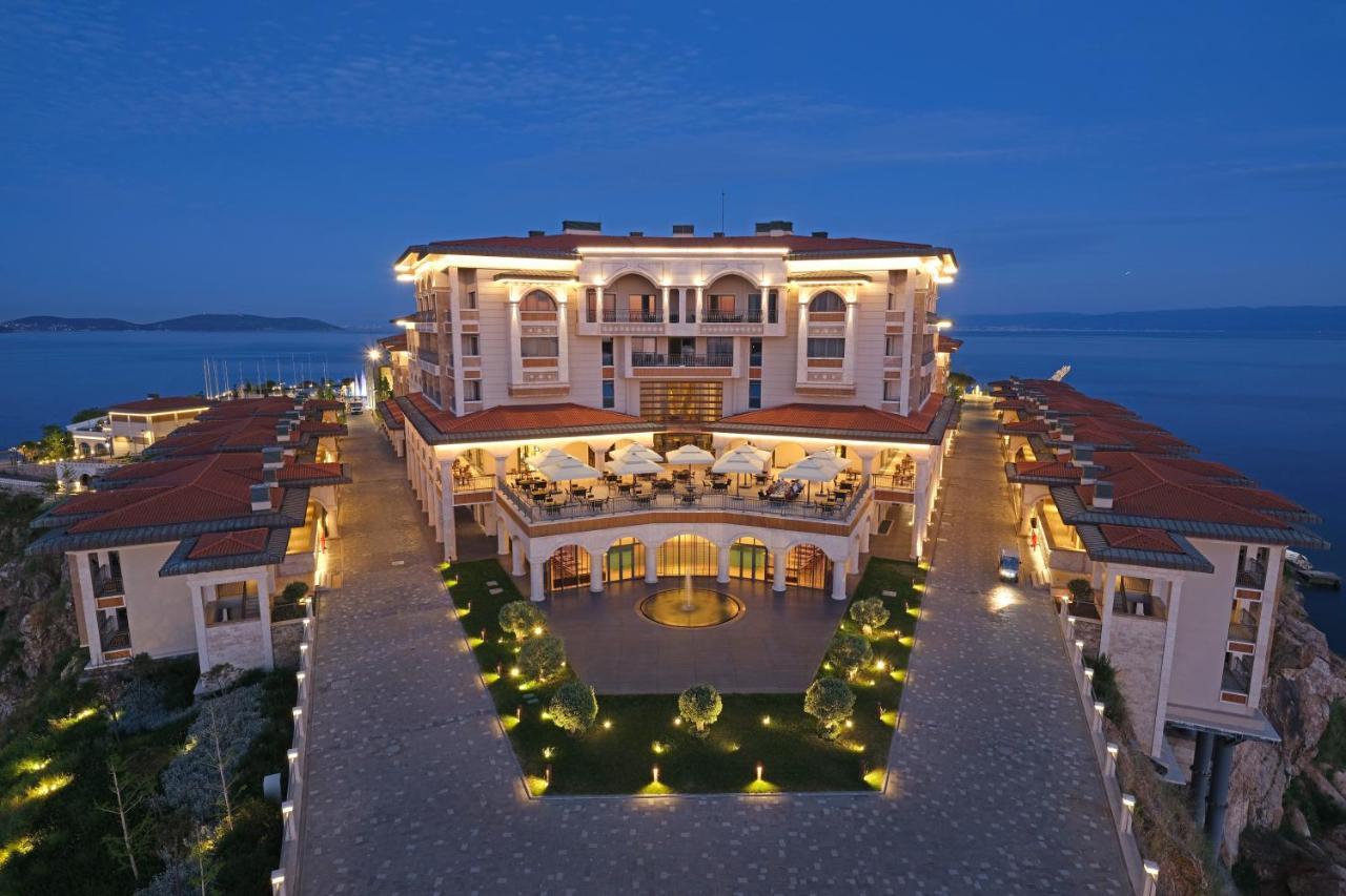 Birun Ada Hotel Burgazada Exterior photo